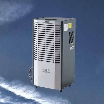 Un buon prezzo. Deumidificatore commerciale da 60L/D 220V 50Hz per spazi da 80 a 120m2 In linea